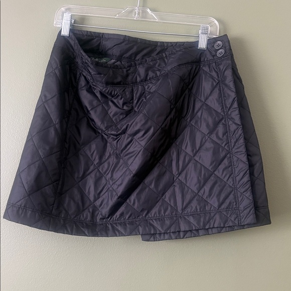 Woolrich Black Insulated Quilted Mini Skirt Sz 8 - Picture 4 of 5